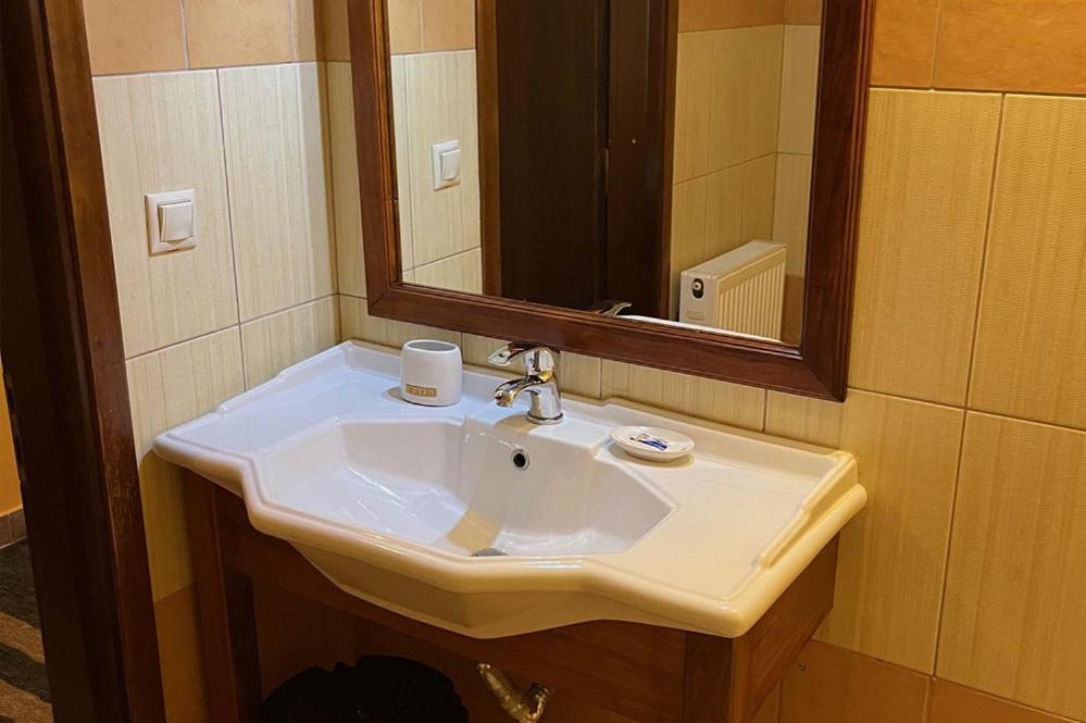 Guesthouse Teloni Vytina Zewnętrze zdjęcie