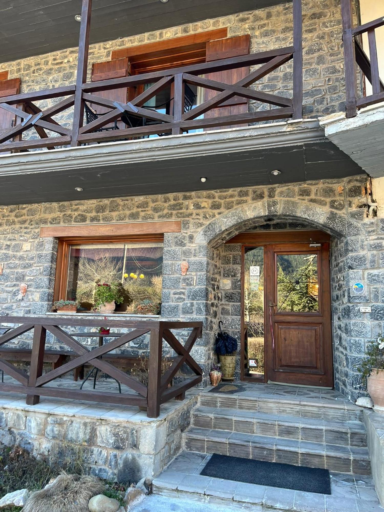 Guesthouse Teloni Vytina Zewnętrze zdjęcie